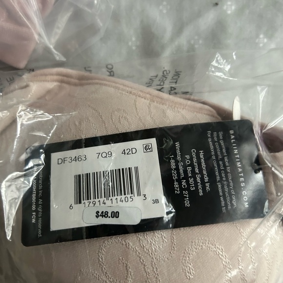 Bali Soft Pink, Black and Beige (3) NWT - Picture 6 of 10